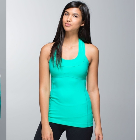 lululemon athletica Tops - Lululemon scoop neck tank